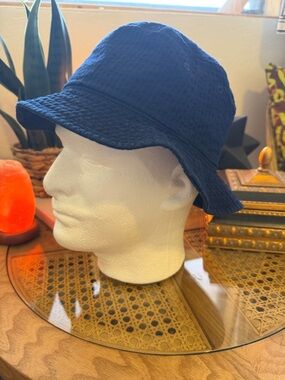 American Eagle Outfitters Navy Blue Bucket Hat